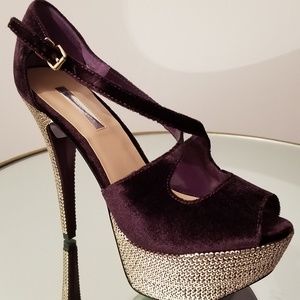 ❤New H by Halston Adele purple and gold heels 8.5